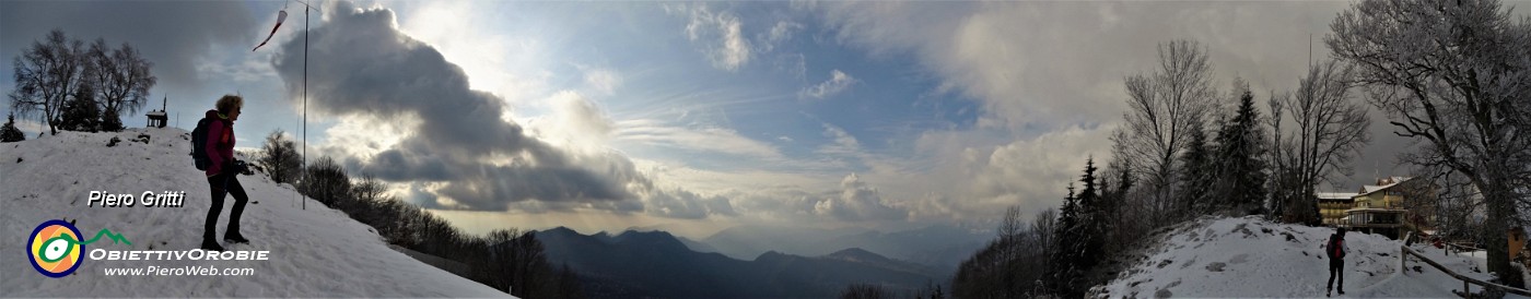 46 Ci abbassiamo al Rif. Monte Poieto.jpg